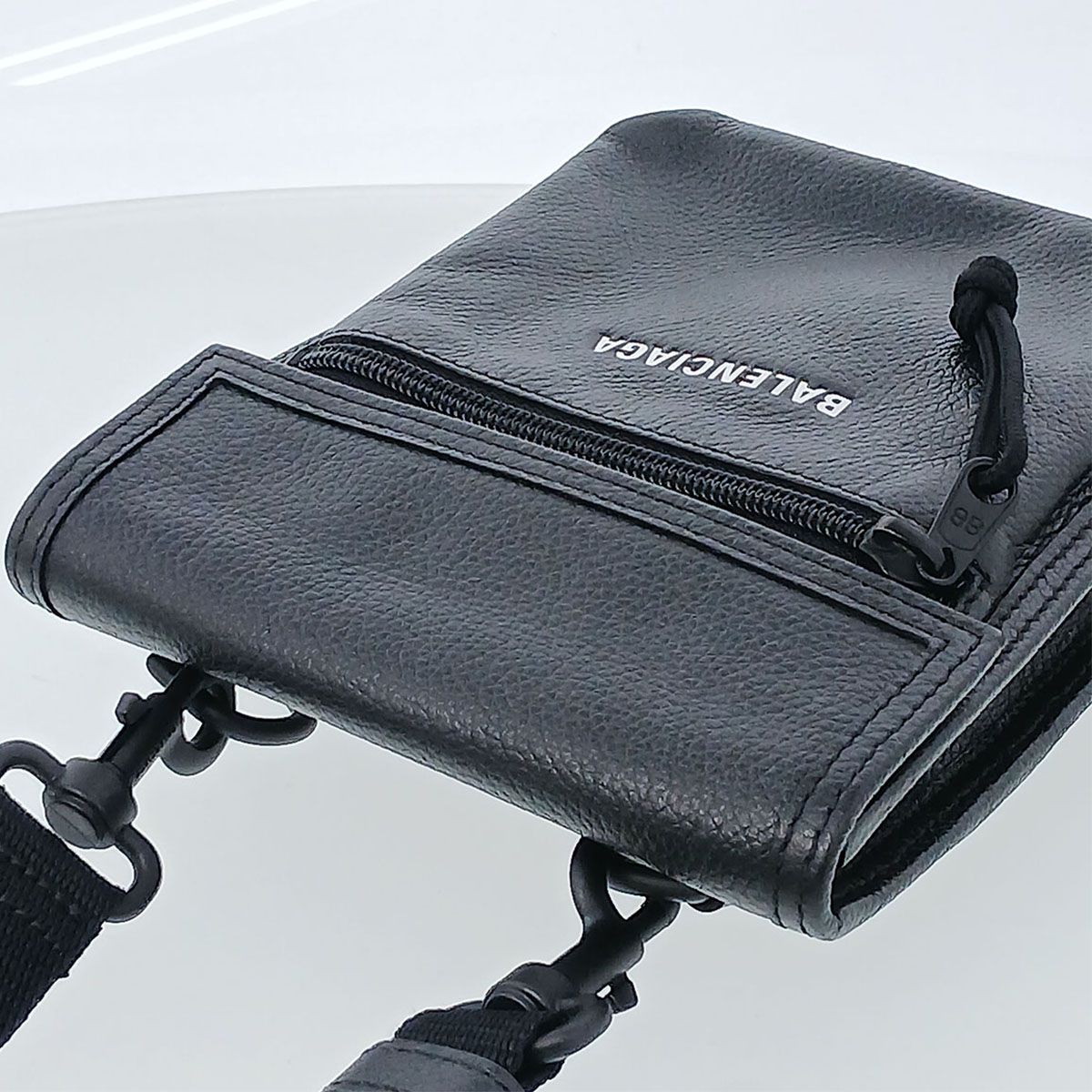 BALENCIAGA バレンシアガ エクスプローラー ポーチ ショルダーバッグ
