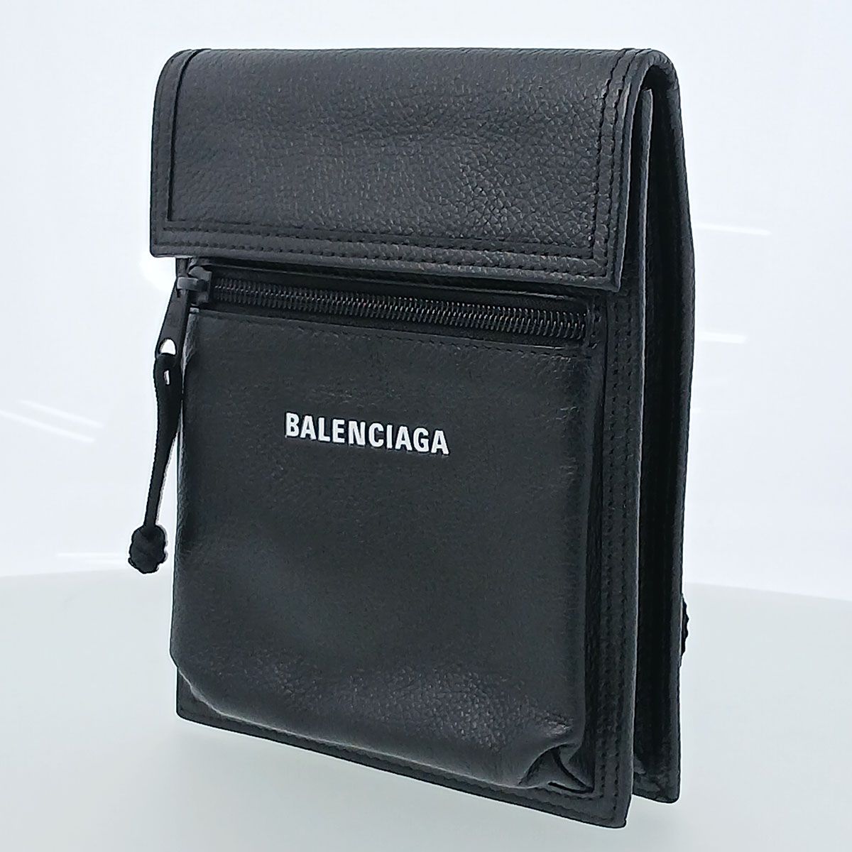 BALENCIAGA バレンシアガ エクスプローラー ポーチ ショルダーバッグ 655982 レザー ブラック  メンズ【中古】 BALENCIAGA バレンシアガ エクスプローラー ポーチ ショルダーバッグ