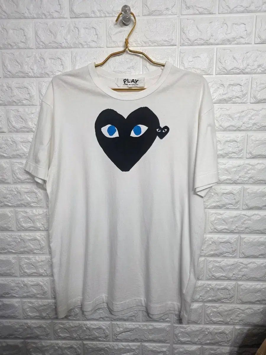 コム・デ・ギャルソン PLAY 半袖Tシャツ 白 ハート ワッペン 6,727円