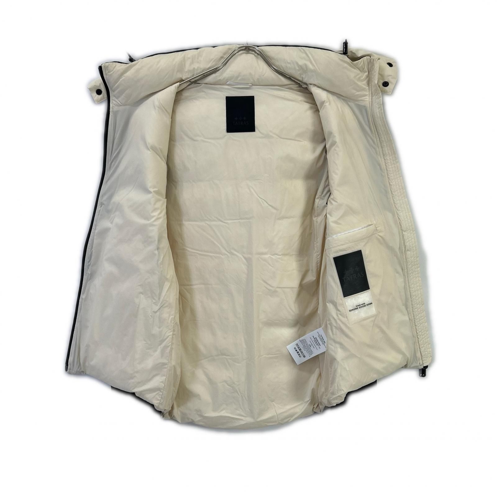 TATRAS タトラス 23AW MJXA0023013588 ホワイト TARO タロ ダウン