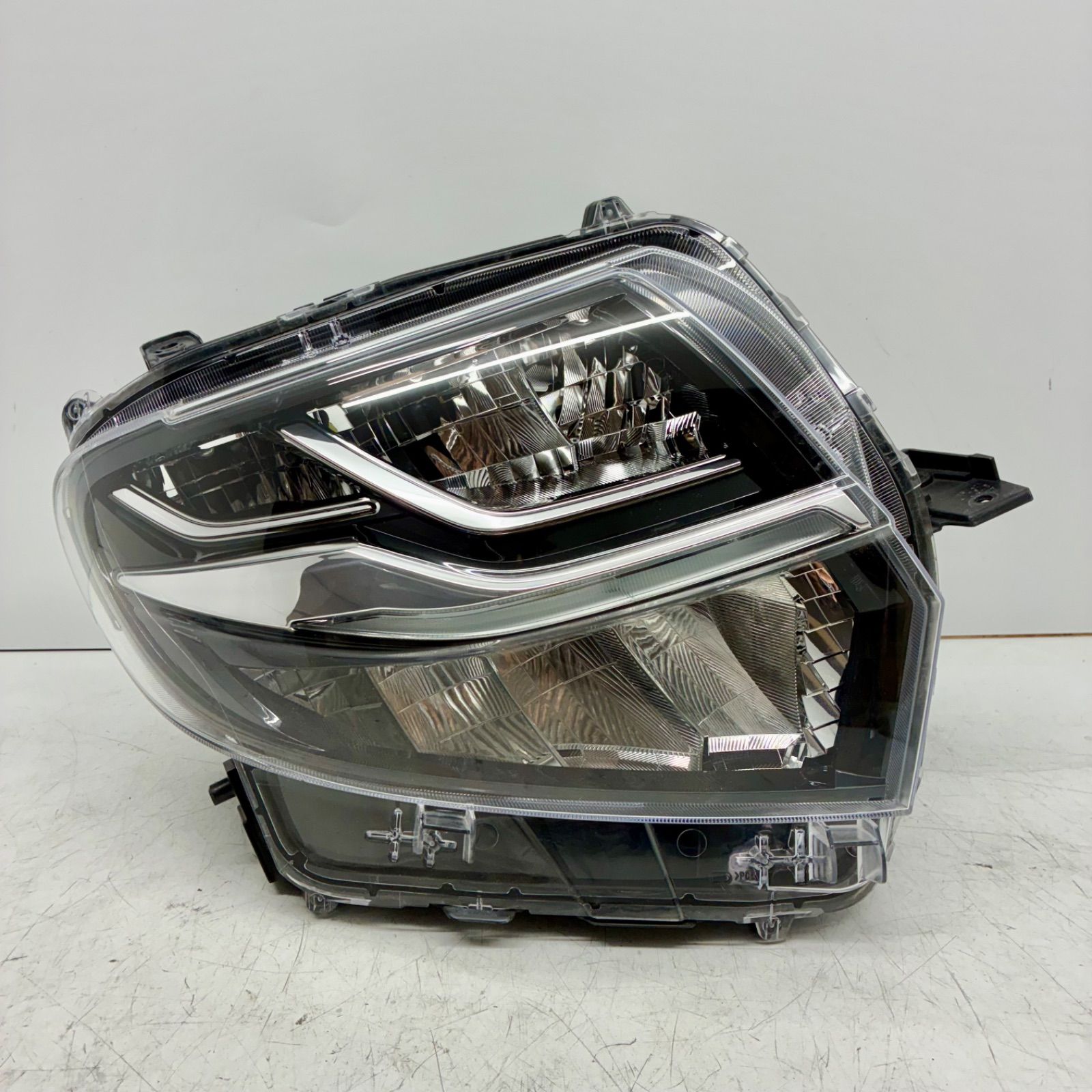 破損無【美品】ダイハツ LA650S LA660S タント カスタム 純正 ヘッドライト ランプ レンズ 右 右側 運転席側 R LED KOITO 100-69075 P80778