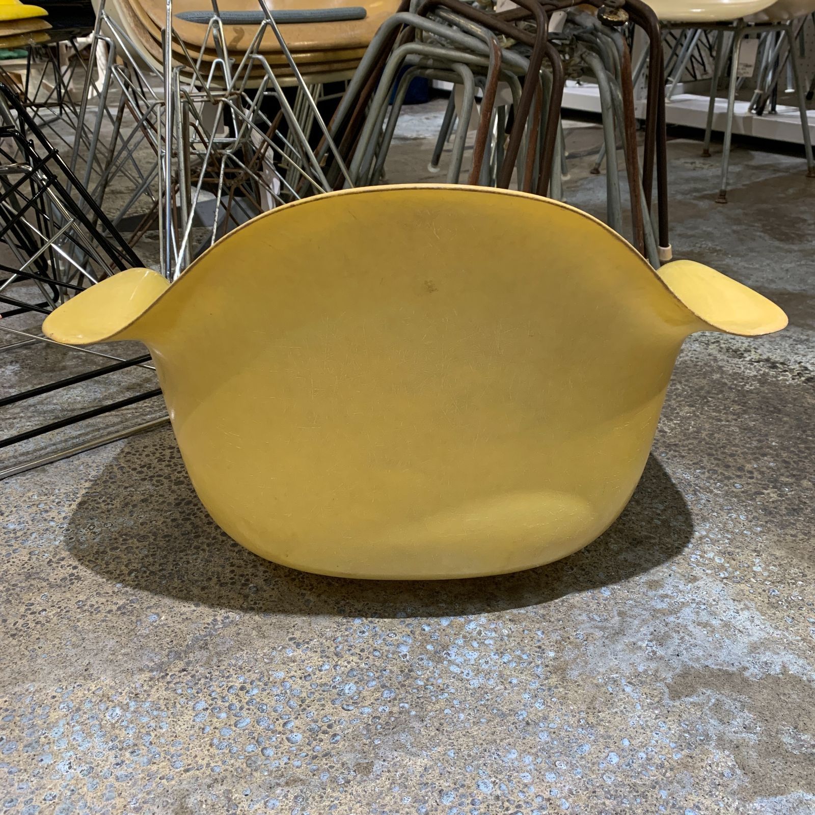 Herman Miller】ハーマンミラー Arm Shell アームシェル Lemon Yellow