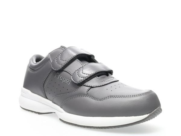 プロペット メンズ シューズ スニーカー Propet Life Walker SlipOn Walking Shoe Mens Grey グレー