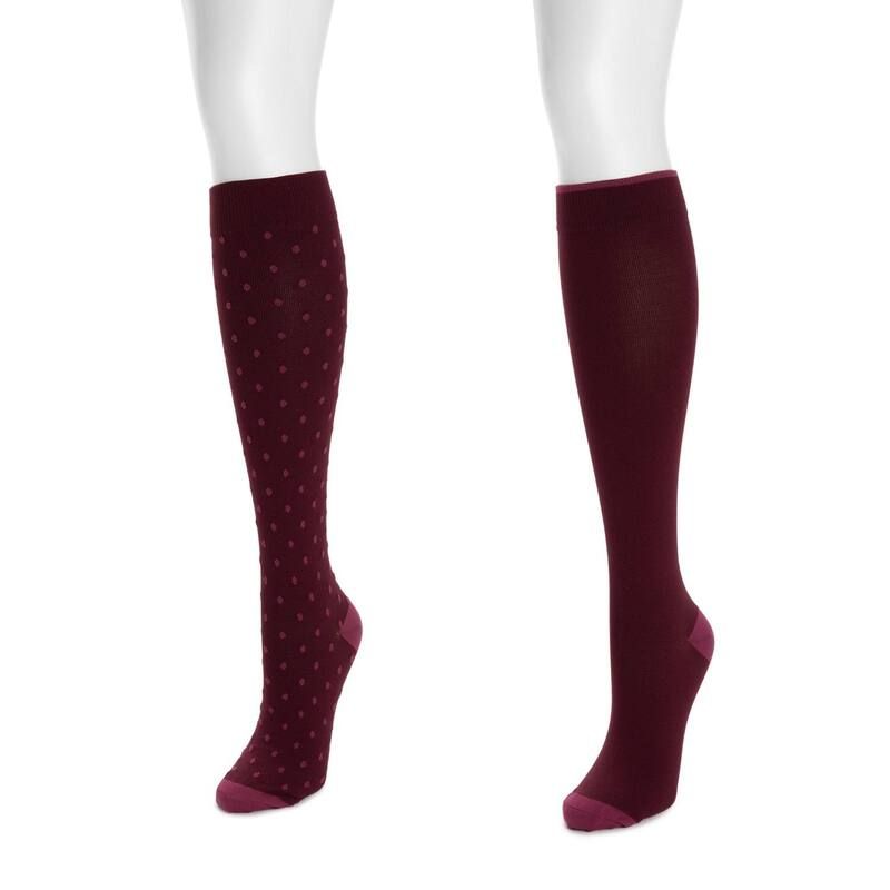 ムクルクス レディース アンダーウェア 靴下 ナイロン Womens MUK LUKS Nylon Compression Socks 2Pack Burgundy バーガンディ