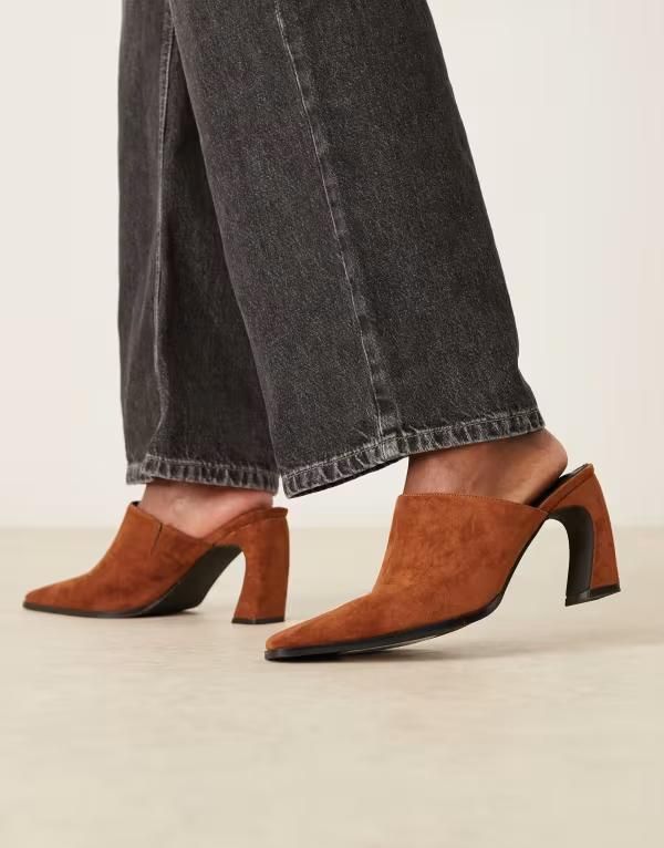 レイド レディース シューズ サンダル スエード ヒール RAID Hania curved heel mules with pointed toe in tan suede Tan Suede タン 16,086円