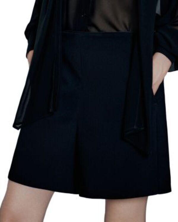 マレーラ レディース ボトムス ハーフパンツ・ショーツ ショートパンツ Marellart Elodia Shorts Black ブラック