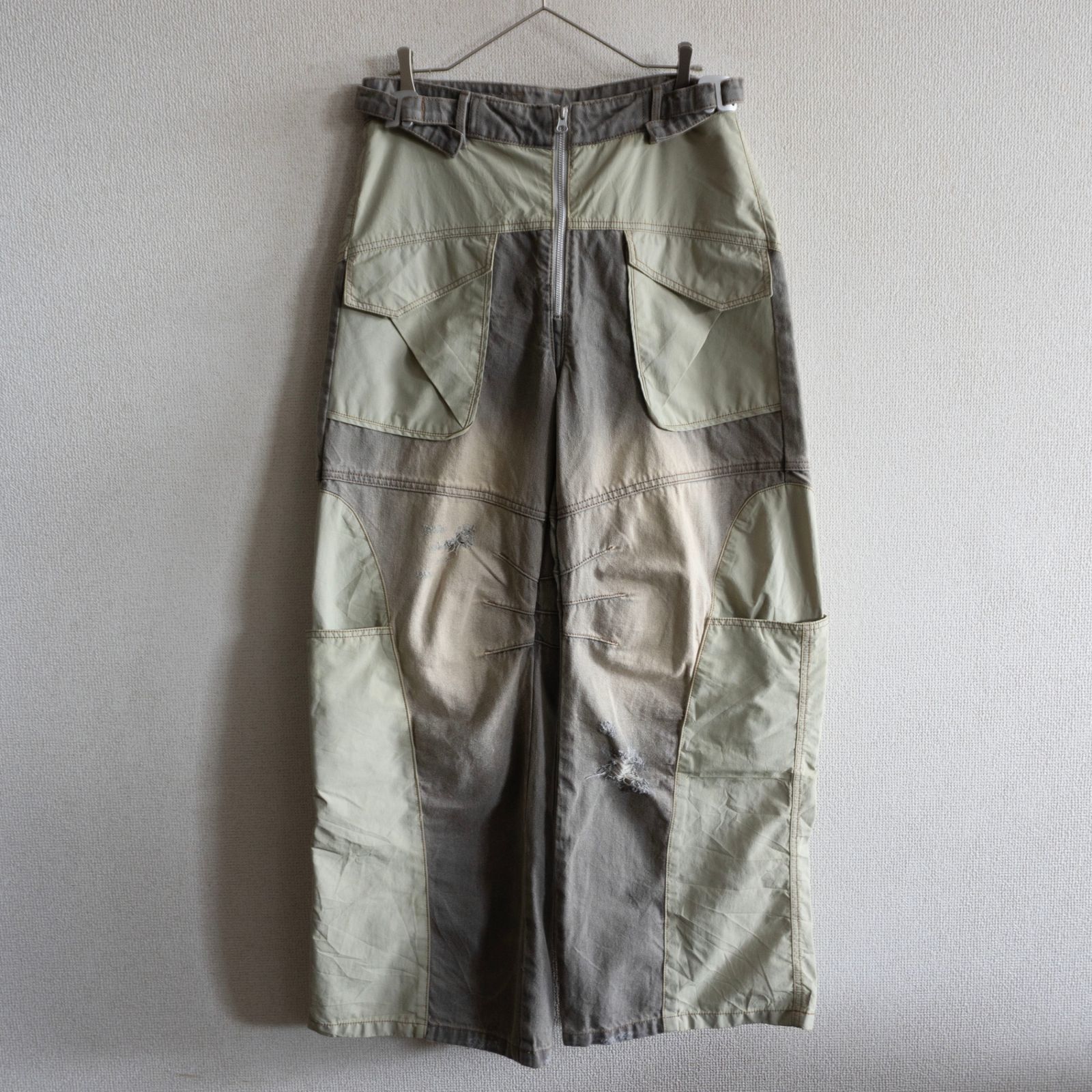 【雰囲気抜群】BEUTER【ナイロンデニム切替パンツ】 L ダメージ加工 26070584 雰囲気抜群】BEUTER【ナイロンデニム切替パンツ】 L ダメージ加工