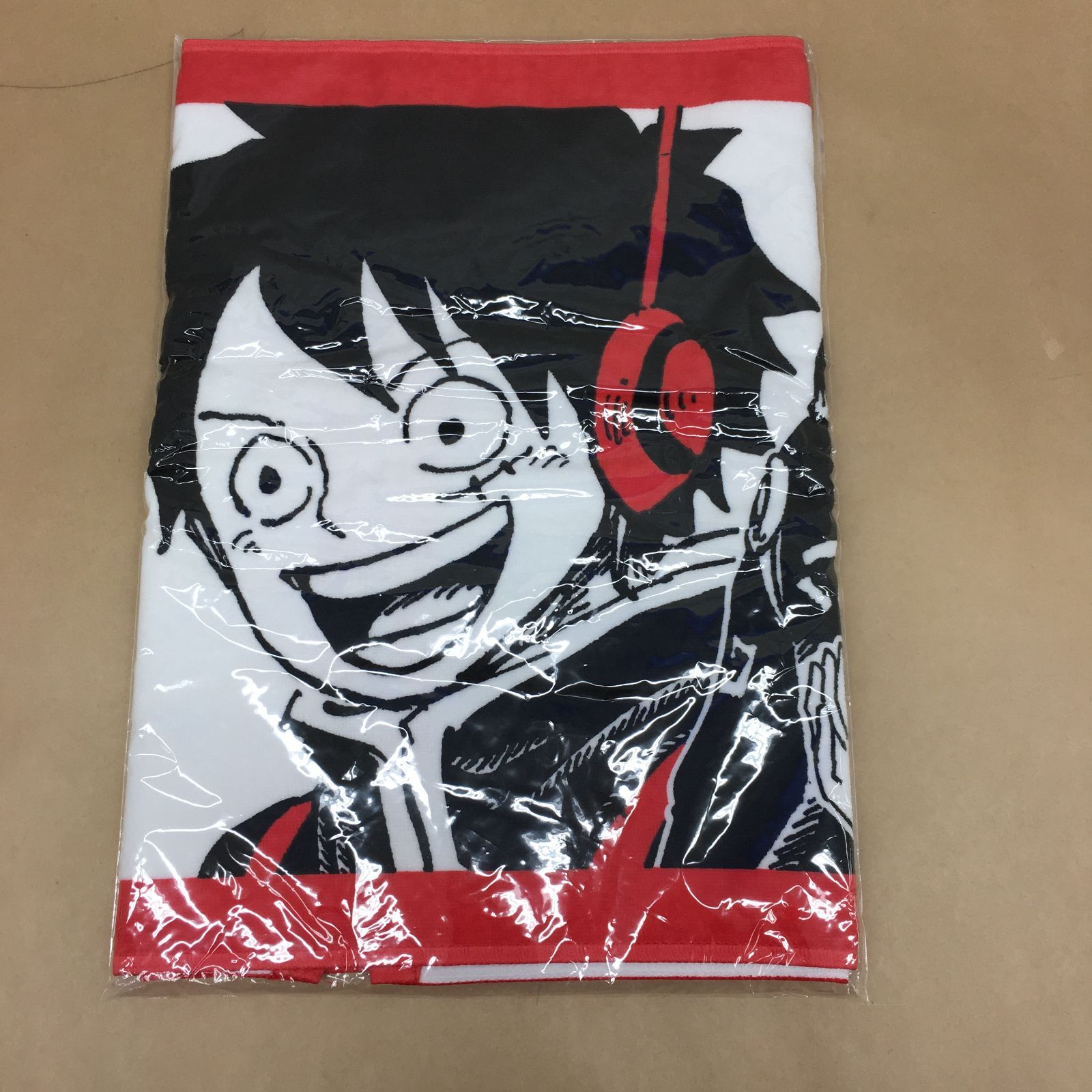 未開封 ONE PIECE DAY '24 大判タオル【WS2267-003】 - メルカリ