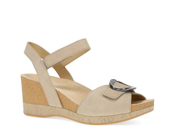 ダンスコ レディース シューズ サンダル Dansko Stella Wedge Sandal Sand サンド