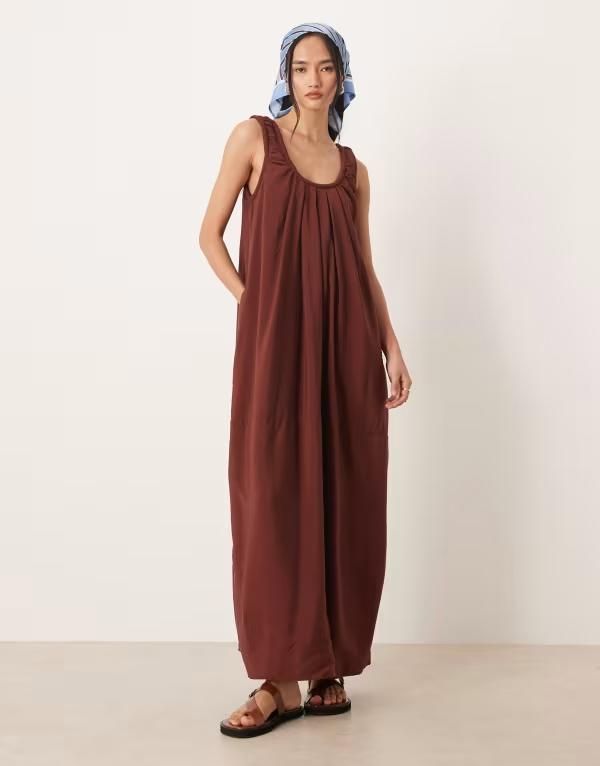 エイソス レディース トップス ワンピース ギャザー マキシ ASOS DESIGN performance fabric ruched scoop neck maxi sundress in rus