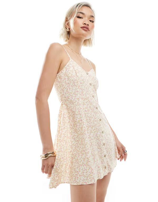 ミスセルフフリッジ レディース トップス ワンピース ミニワンピース フラワー柄 ミニ フラワー Miss Selfridge spun button up cami mini dress in ye 9,475円