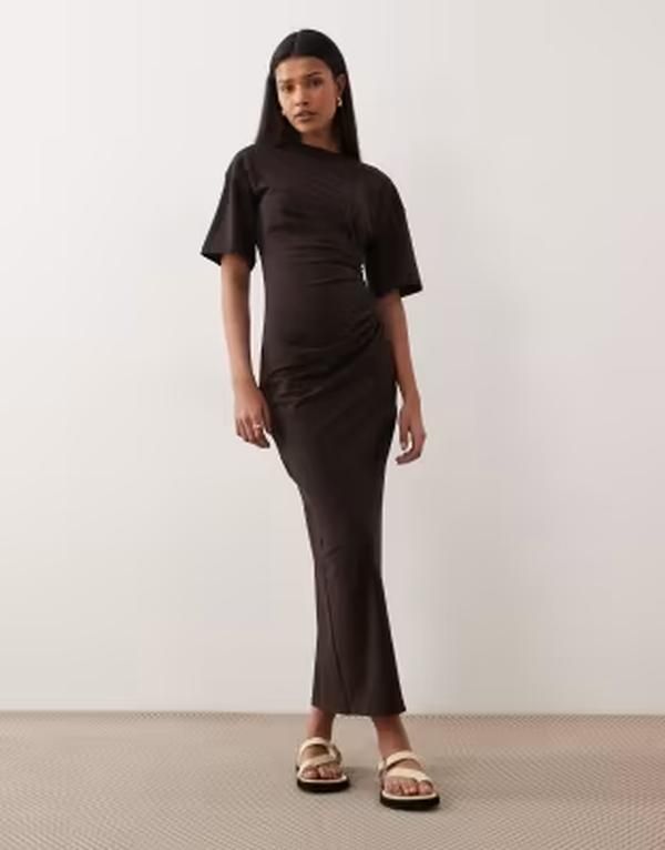 エイソス レディース トップス ワンピース ギャザー ミディ Tシャツ ASOS DESIGN side ruched Tshirt midi dress chocolate チョコレート