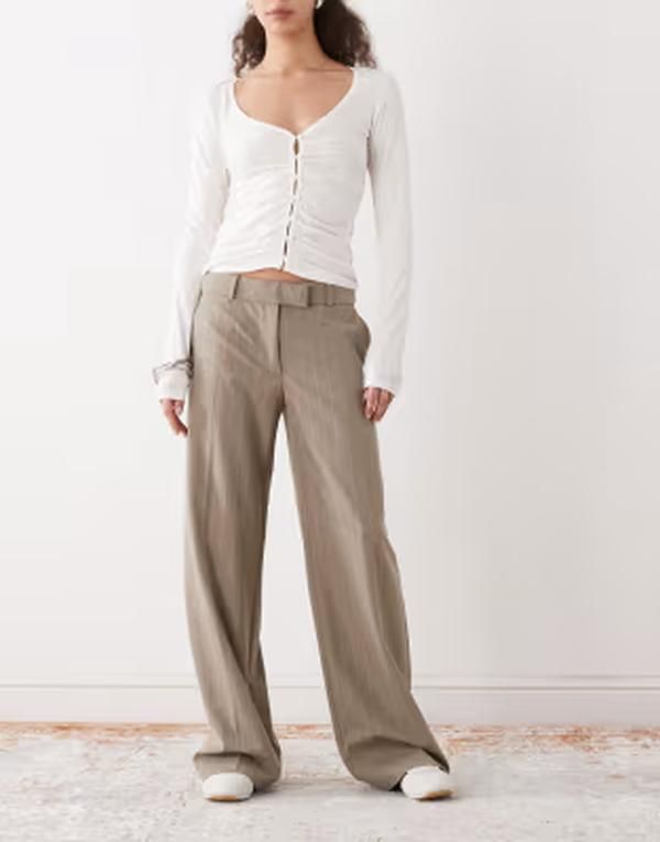 モンキ レディース ボトムス カジュアルパンツ Monki Toucan tailored pants in mole pinstripes Beige ベージュ