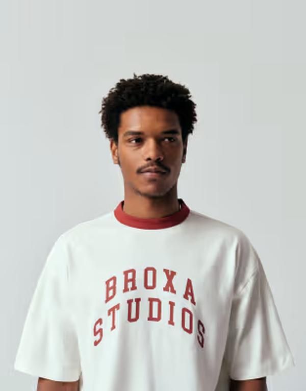 エイソス メンズ トップス Tシャツ グラフィック ASOS DESIGN heavyweight oversized Tshirt with text graphicoconut milk オフホワ 10,765円