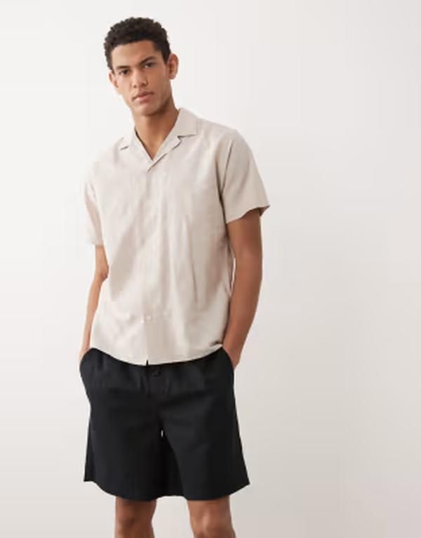エイソス メンズ ボトムス ハーフパンツ・ショーツ ワイドレッグ ショートパンツ リネン ASOS DESIGN mid length wide leg linen blend shorts Blac