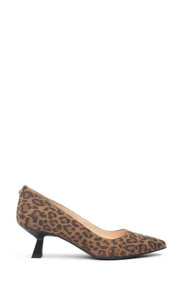 ネーロ ジャルディーニ レディース シューズ パンプス NeroGiardini Pointed Toe Pump Leopard アニマル 53,880円