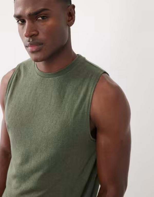 エイソス メンズ トップス ベスト レギュラーフィット リネン ASOS DESIGN boxy regular fit linen look tank in dark Beetle グリーン