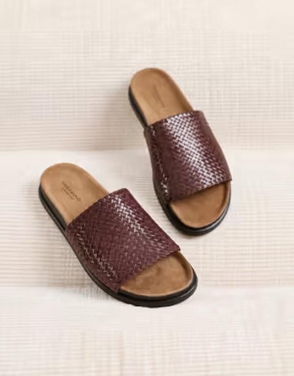 バガボンド レディース シューズ サンダル レザー Vagabond Effie woven leather flat sandals in chocolate Brown ブラウン