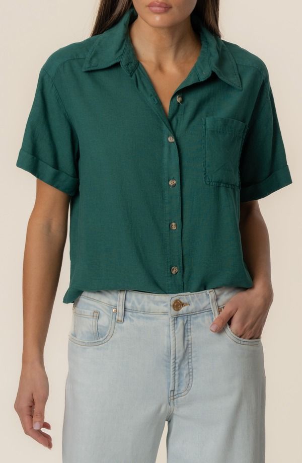 カットフロムザクロス レディース トップス シャツ リネン KUT from the Kloth Aida Linen Blend Short Sleeve ButtonUp Top Jungle