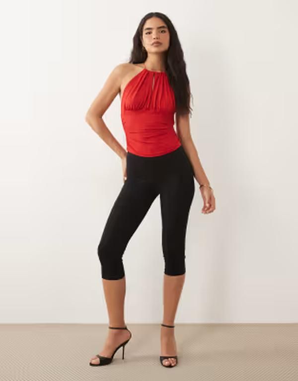 エイソス レディース トップス シャツ ウエストマーク ハイネック ホルター ASOS DESIGN polyamide high neck cinched waist halter top RED
