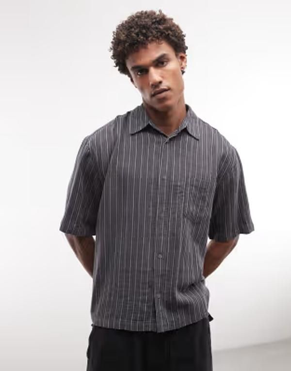 ウィークデイ メンズ トップス シャツ リネン Weekday Franco short sleeve linen blend shirt in dark gray stripe Dark grey