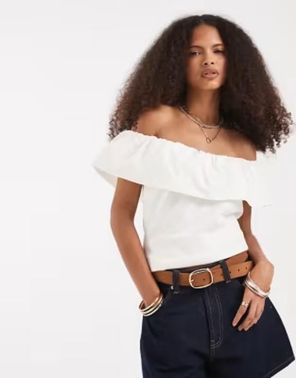 ヴェロモーダ レディース トップス シャツ フリル ジャージー Vero Moda jersey top with woven poplin off shoulderuffle Cloudancer