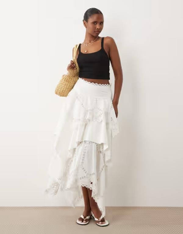 エイソス レディース ボトムスカート アシンメトリー ミディ ASOS DESIGN cutwork broderie detail asymmetric midi skirt White ホワイト