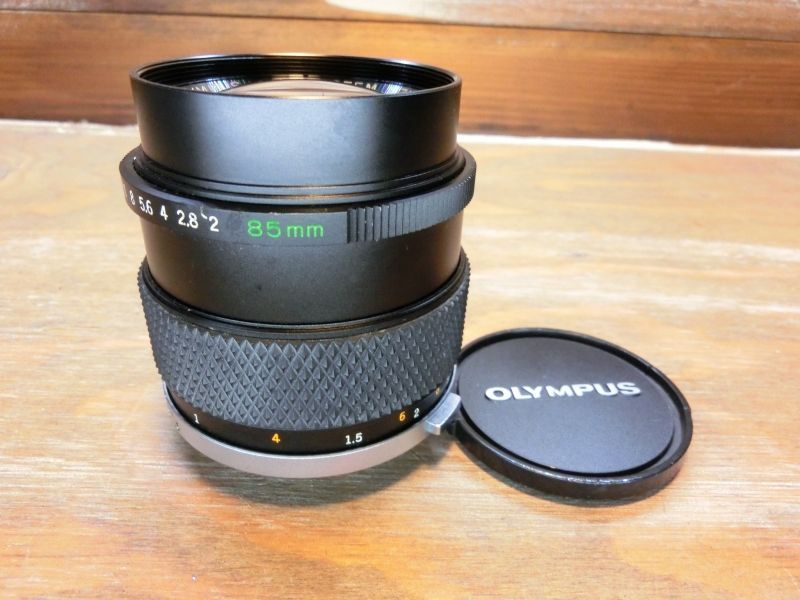 6033 OLympus ZUIKO AUTO-T 85mm 2 ズイコー 中望遠 オールドレンズ 32,487円