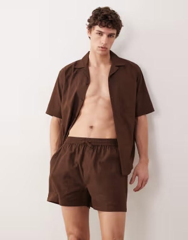 フリーソサエティ メンズ ボトムス ハーフパンツ・ショーツ ショートパンツ リネン Free Society linen blend shorts in dark BROWN ブラウン