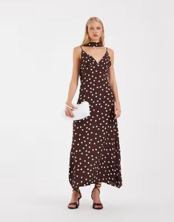 ヴェロモーダ レディース トップス ワンピース ドット柄 ドット プリント マキシ Vero Moda cami maxi dress with scarf neck detail in chocol