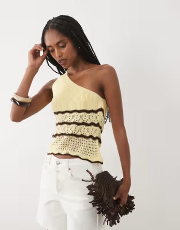 ミスセルフフリッジ レディース トップス シャツ ニット Misselfridge crochet knit one shoulder top in yellow and chocolate stri