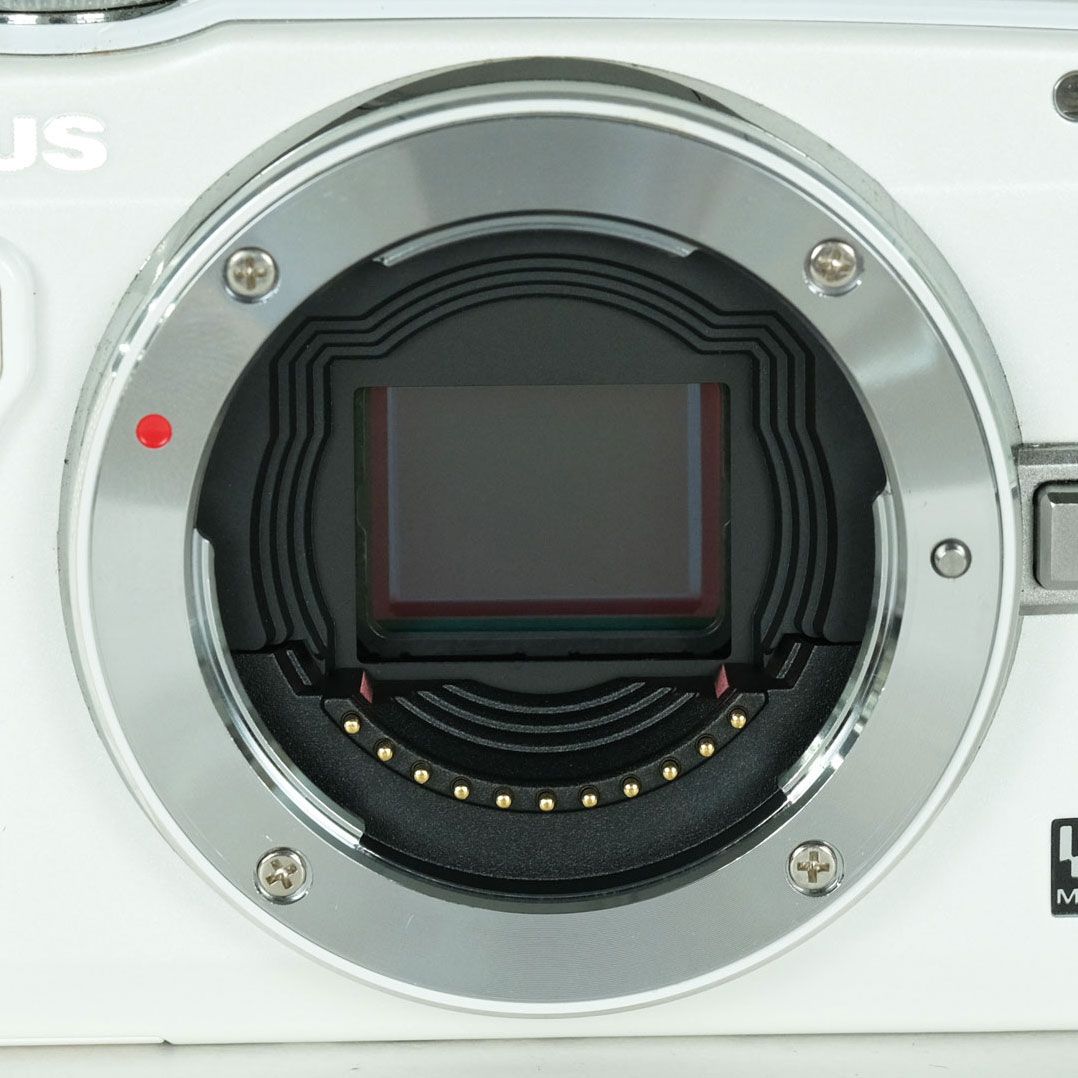 美品 | シャッター数3,865回] OLYMPUS PEN Lite E-PL6 ボディ ホワイト