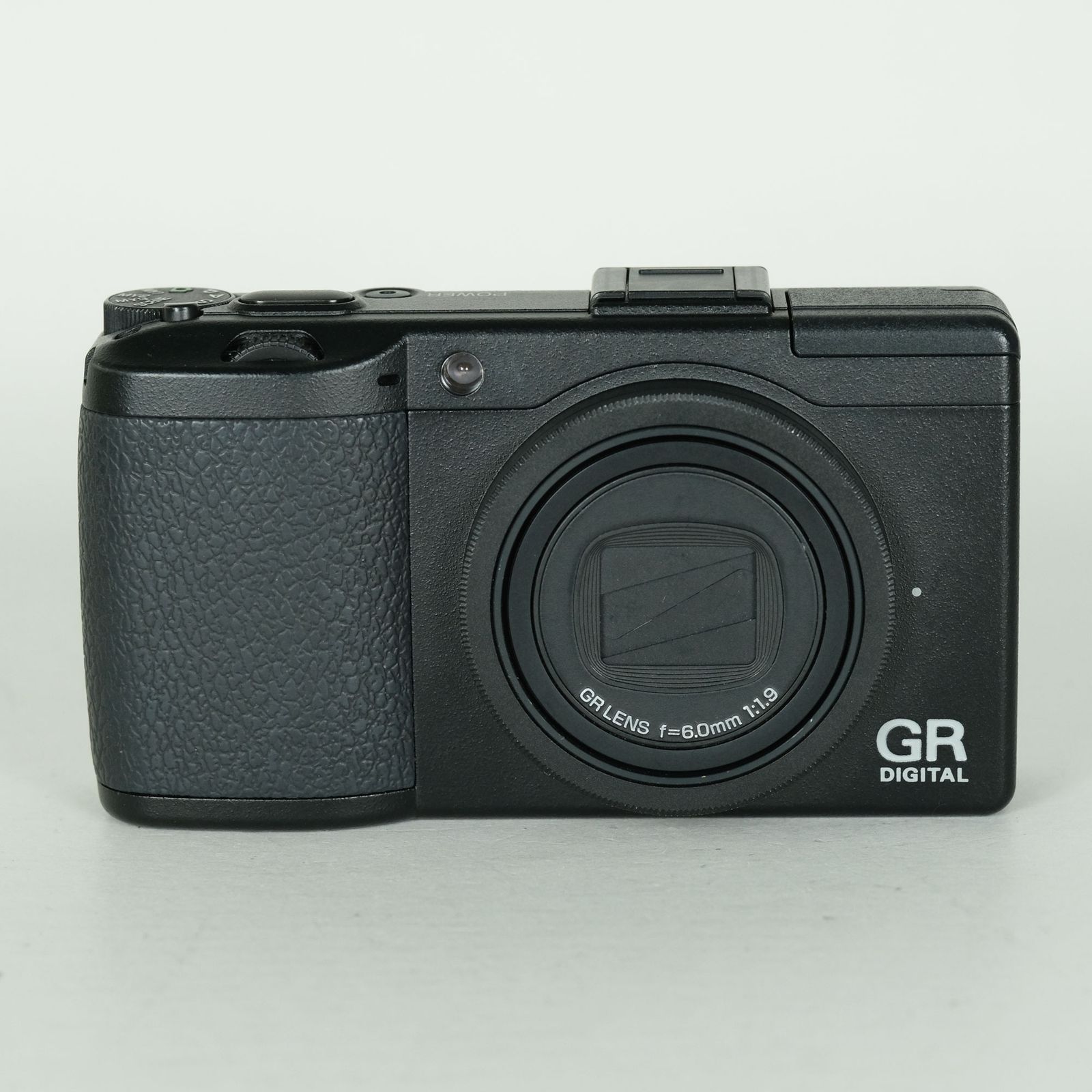 【値下げ・美品】GR DIGITAL III　シャッター1601回 並品 | シャッター数1,522回] RICOH GR DIGITAL III | コンパクト