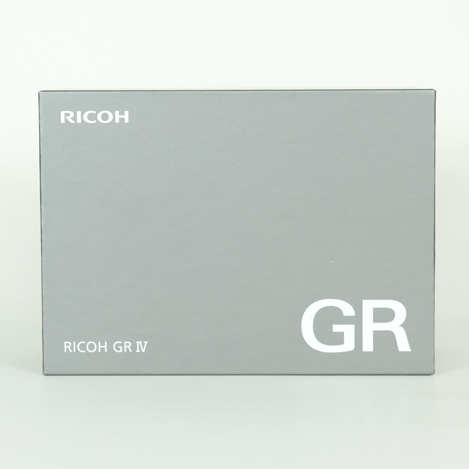 美品 | シャッター数3,930回] RICOH GR IV | コンパクトデジタルカメラ