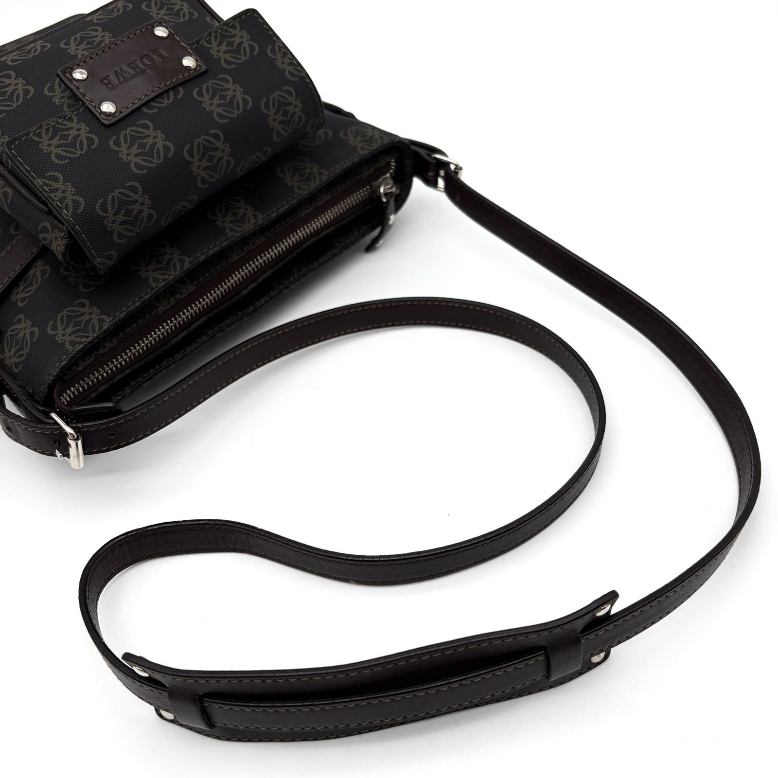 美品 ロエベ LOEWE リピート アナグラム ショルダーバッグ クロス