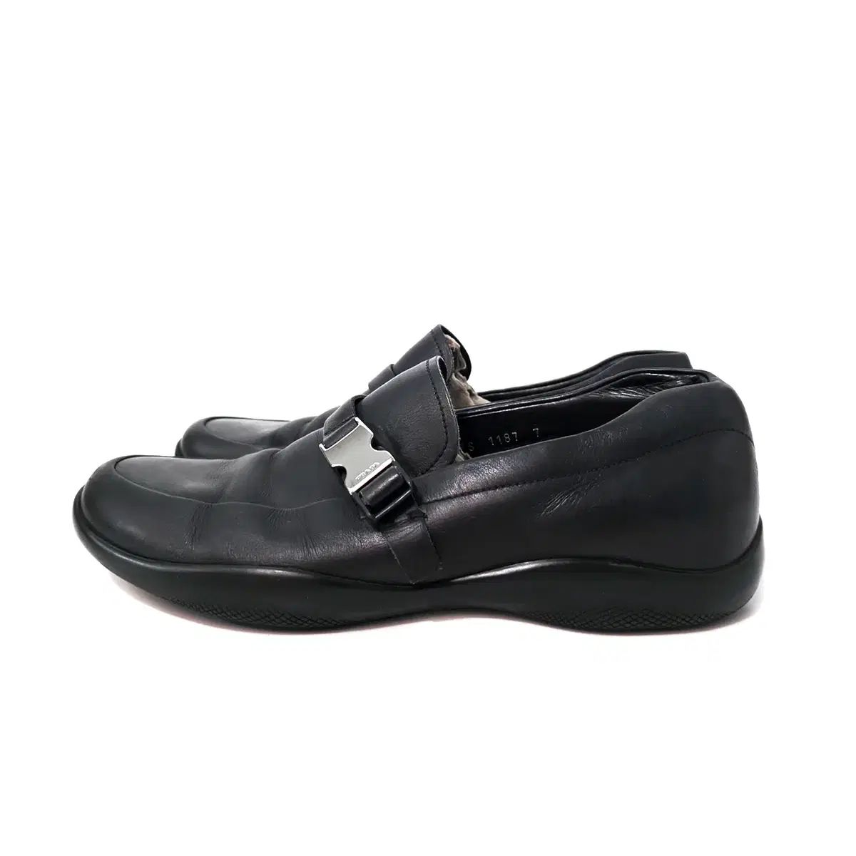 UK7 PRADA プラダ ナッパ バックル ローファー ブラック 42,764円