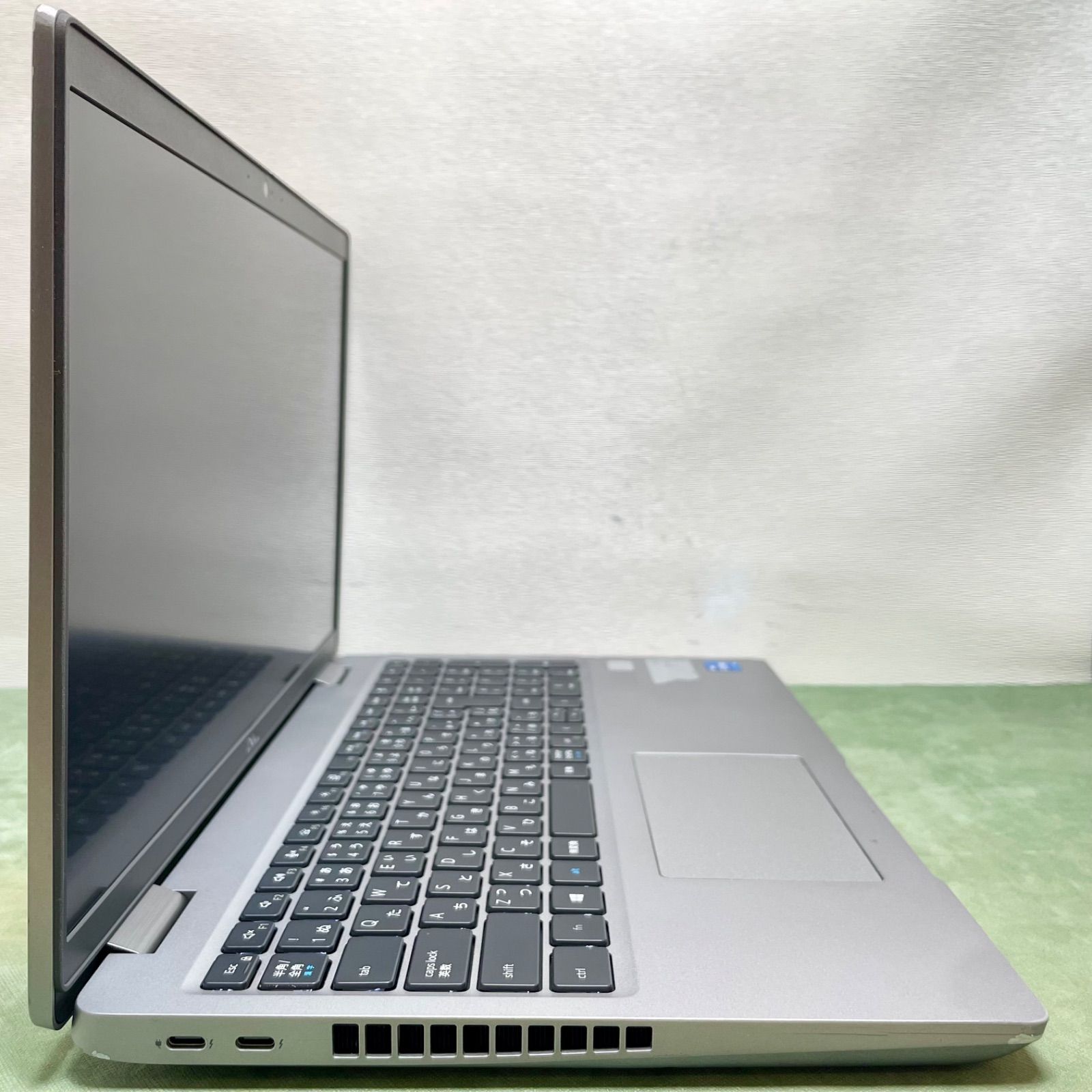 DELL Latitude 5521 | Core i5-11400H 第11世代 | RAM 8GB | SSD 256GB