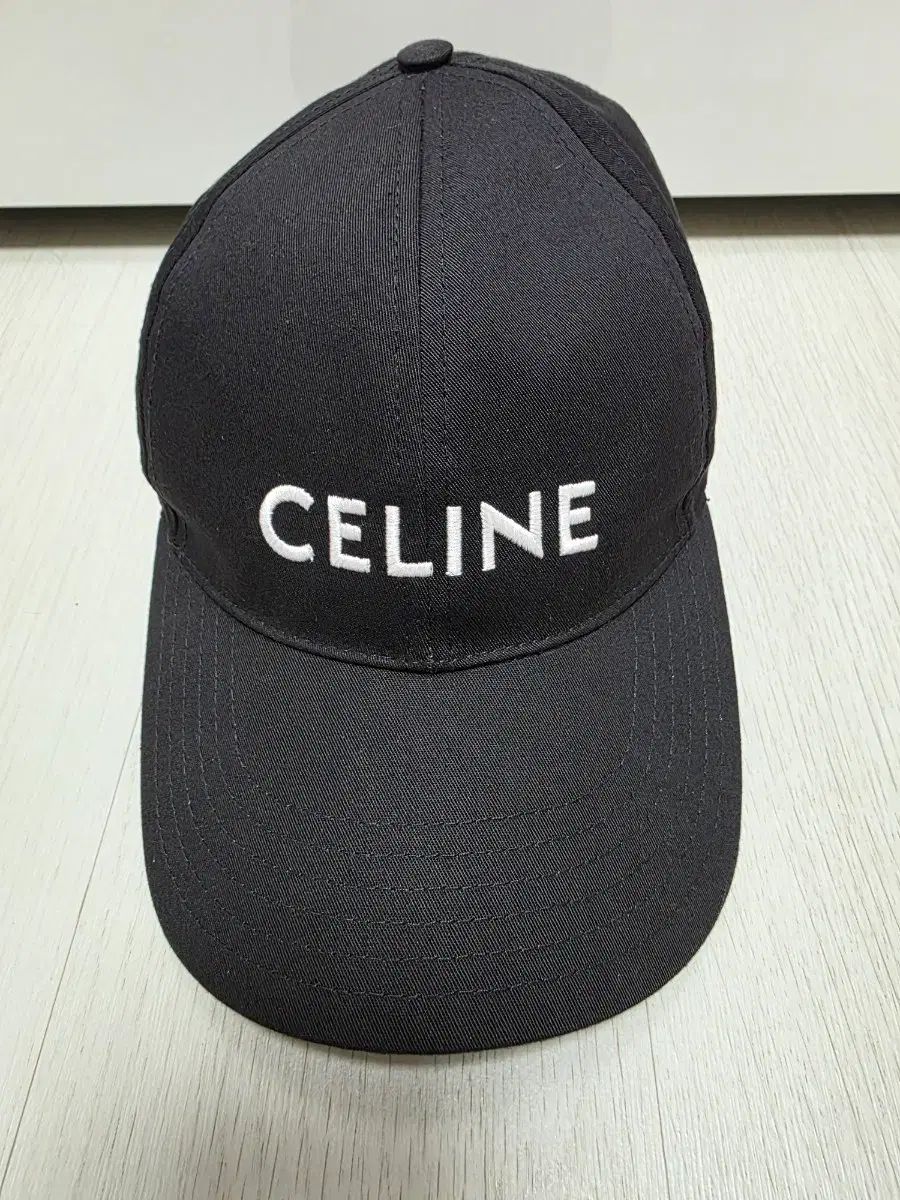 Celine セリーヌ 刺繍 ベースボールキャップ S 43,779円