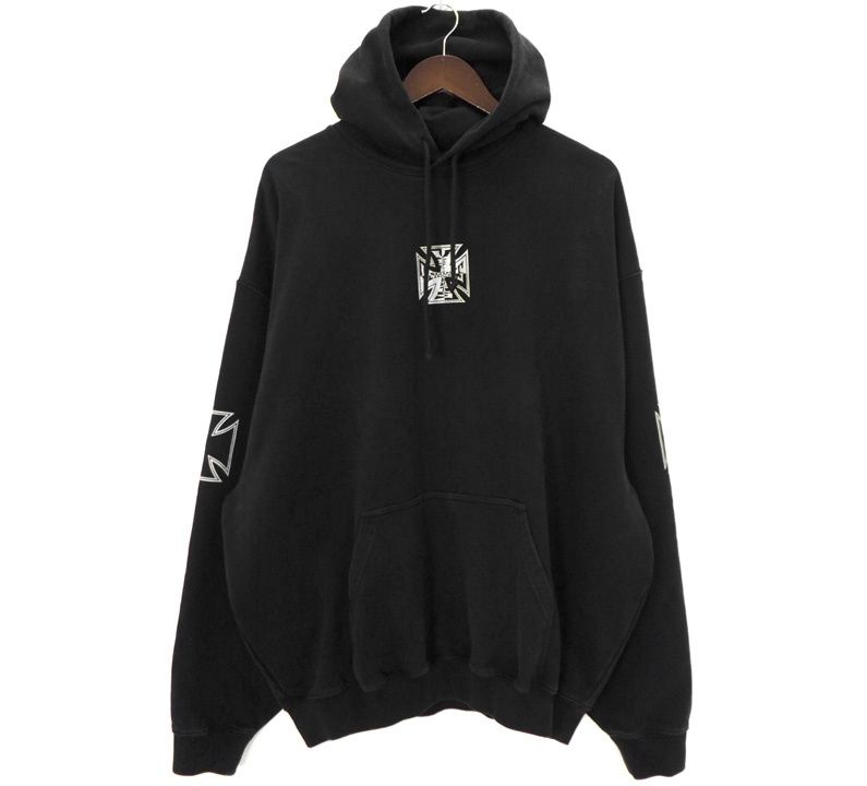 ヴェトモン 26SS 【 TRIPPLE BIKER CROSS LOGO HOODIE ME76HD161B 】 トリプル バイカー クロス ロゴ フーディー プルオーバー パーカー 52266 ヴェトモン 26SS 【 TRIPPLE BIKER CROSS LOGO HOODIE ME76HD161B