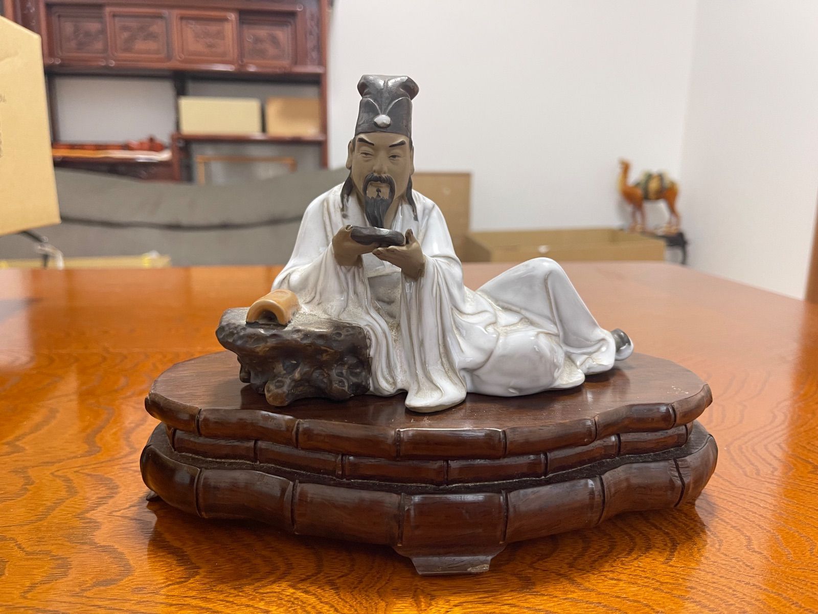 【名品・台座付】石湾窯 陶器人形 文人 高士像 萬華 景德鎮 石湾美術陶瓷廠