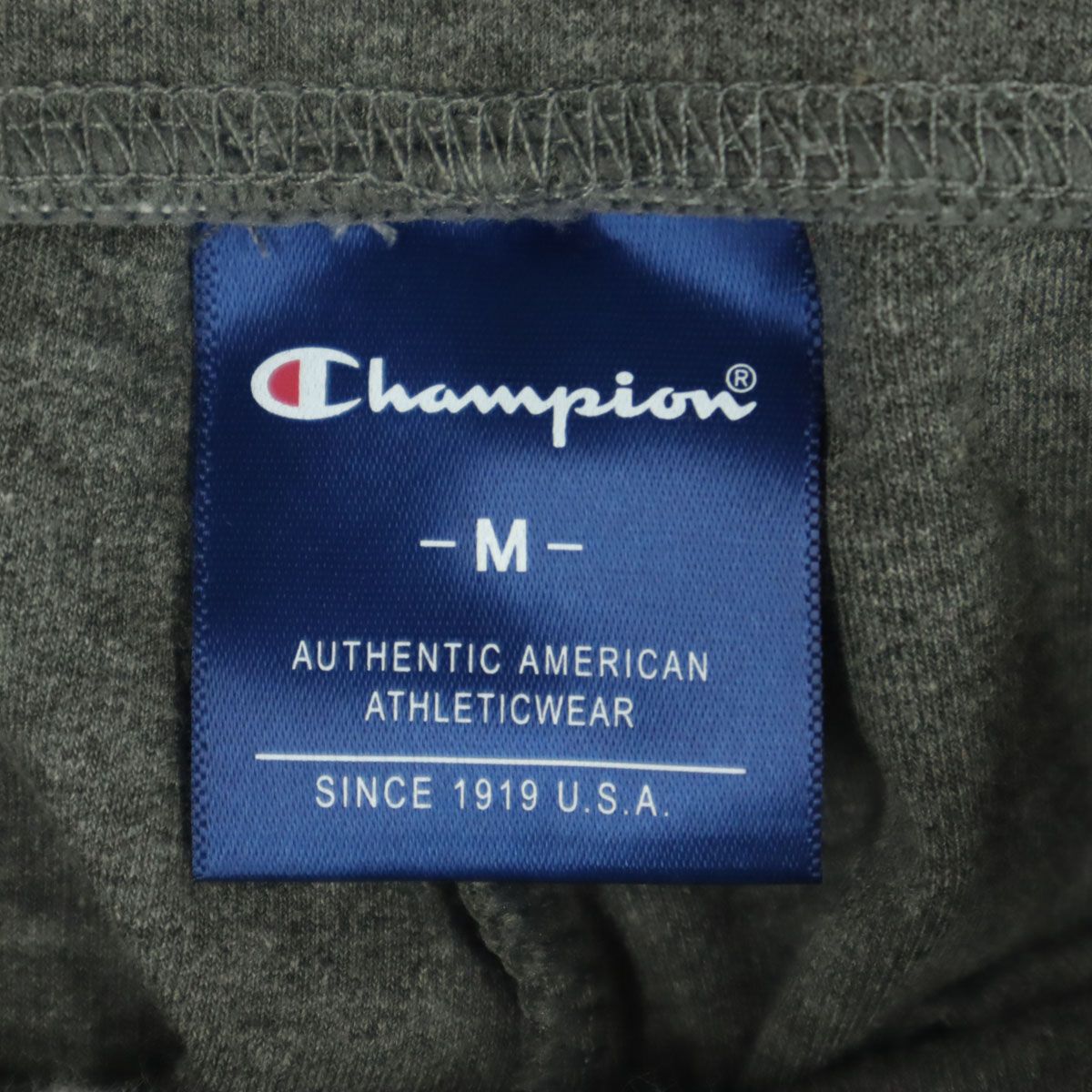 https://assets.mercari-shops-static.com/-/large/plain/2JUb545sUrxVRnjzoxKB4n.jpg@jpg