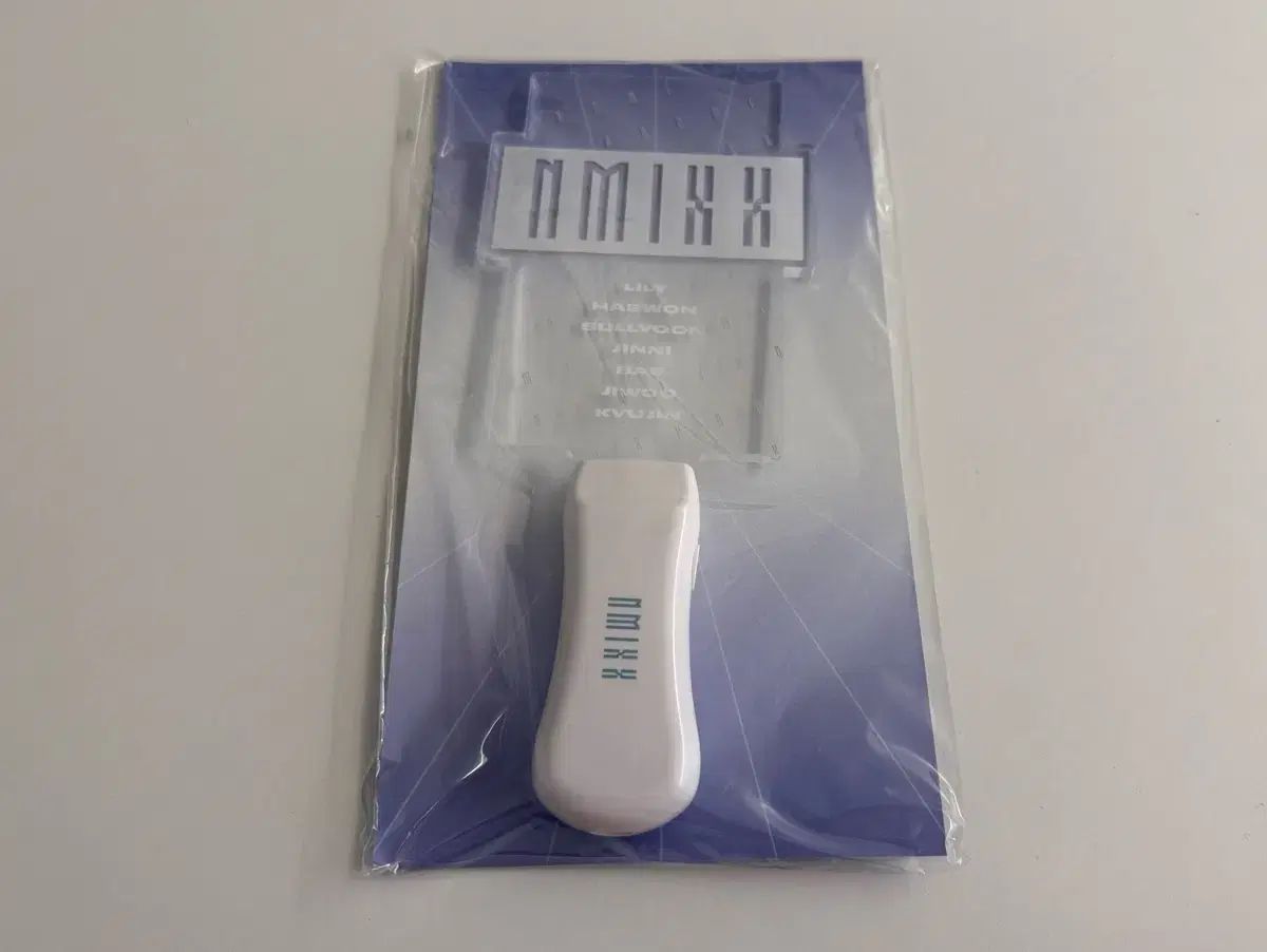 NMIXX（エンミックス・エンミ） ペンライト 出品 7,761円