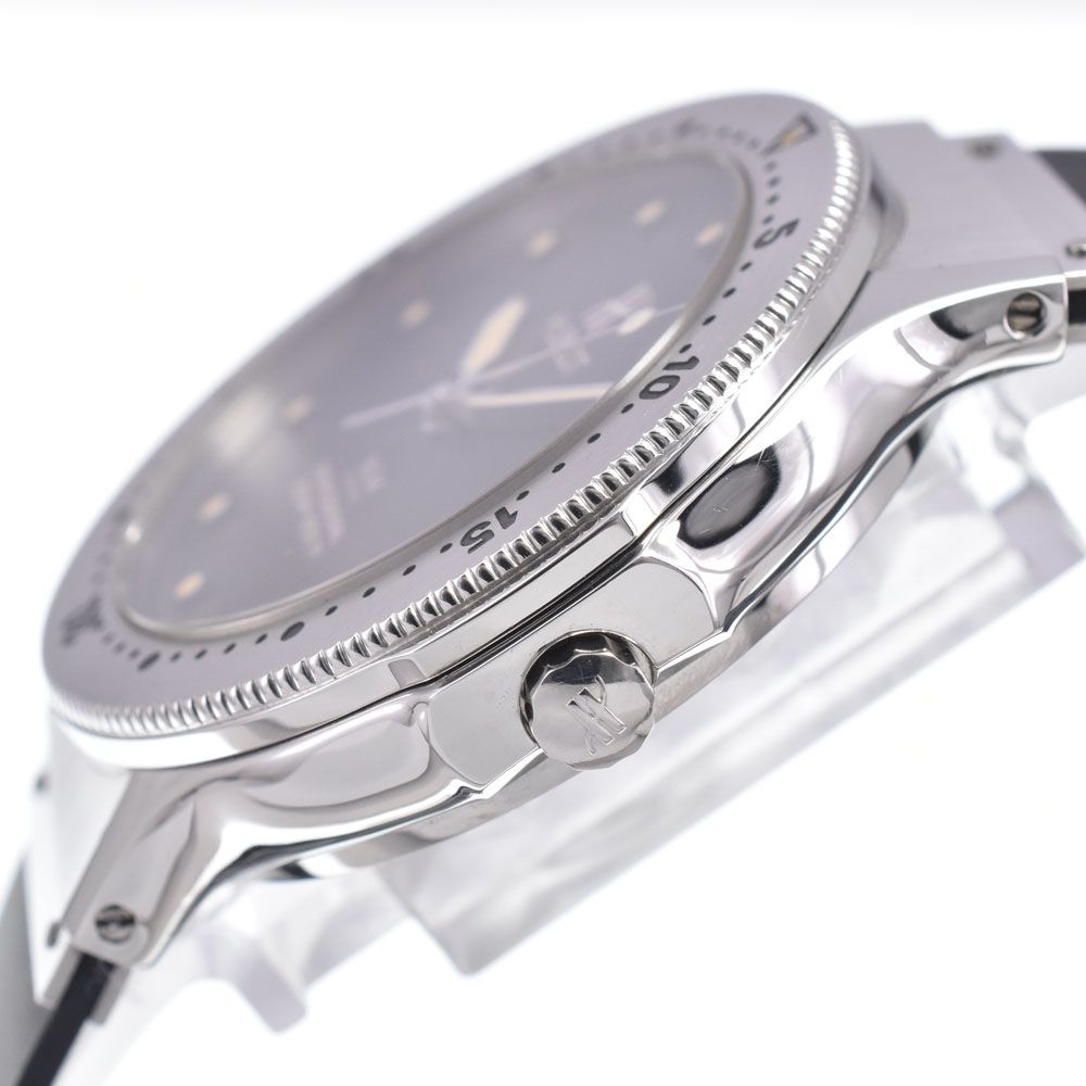 ウブロ HUBLOT 1550.1 MDM プロフェッショナル 300M デイト ブラック 自動巻き メンズ 美品 腕時計 A#149154