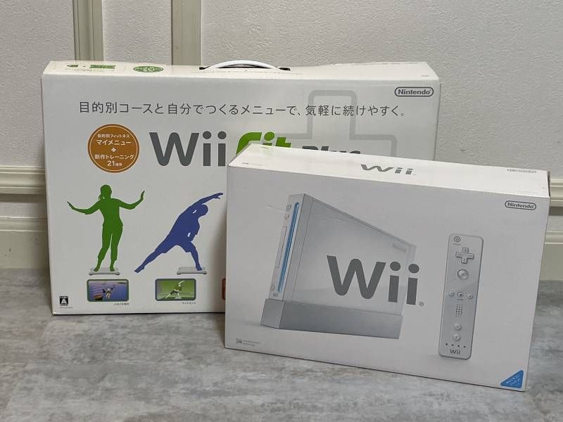 wii ソフト付き 新品未使用品 Nintendo Wii Fit Plus ソフト 本体 ボード まとめ