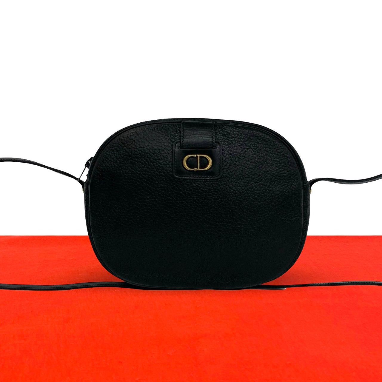 極 美品 Christian Dior ディオール ヴィンテージ CD ロゴ 金具 レザー