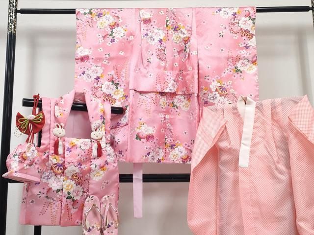 平和屋着物[]七五三　女の子　３歳　祝着　三つ身　長襦袢(単衣)・被布・草履・小物セット　鞠花文　暈し染め　金彩　箱付き　DABG3147ma