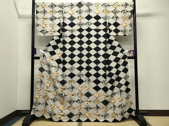 平和屋着物●訪問着　駒刺繍　菱松竹梅文　黒地　金彩　正絹　逸品　CABI0680gh 42,120円