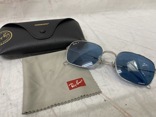 【中古】RAY-BAN ﾚｲﾊﾞﾝ 偏光ｻﾝｸﾞﾗｽ RB3706 ｼﾙﾊﾞｰ 991926715