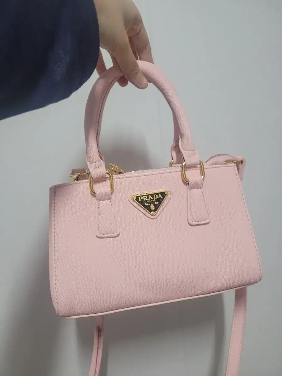 プラダ ブランド 品