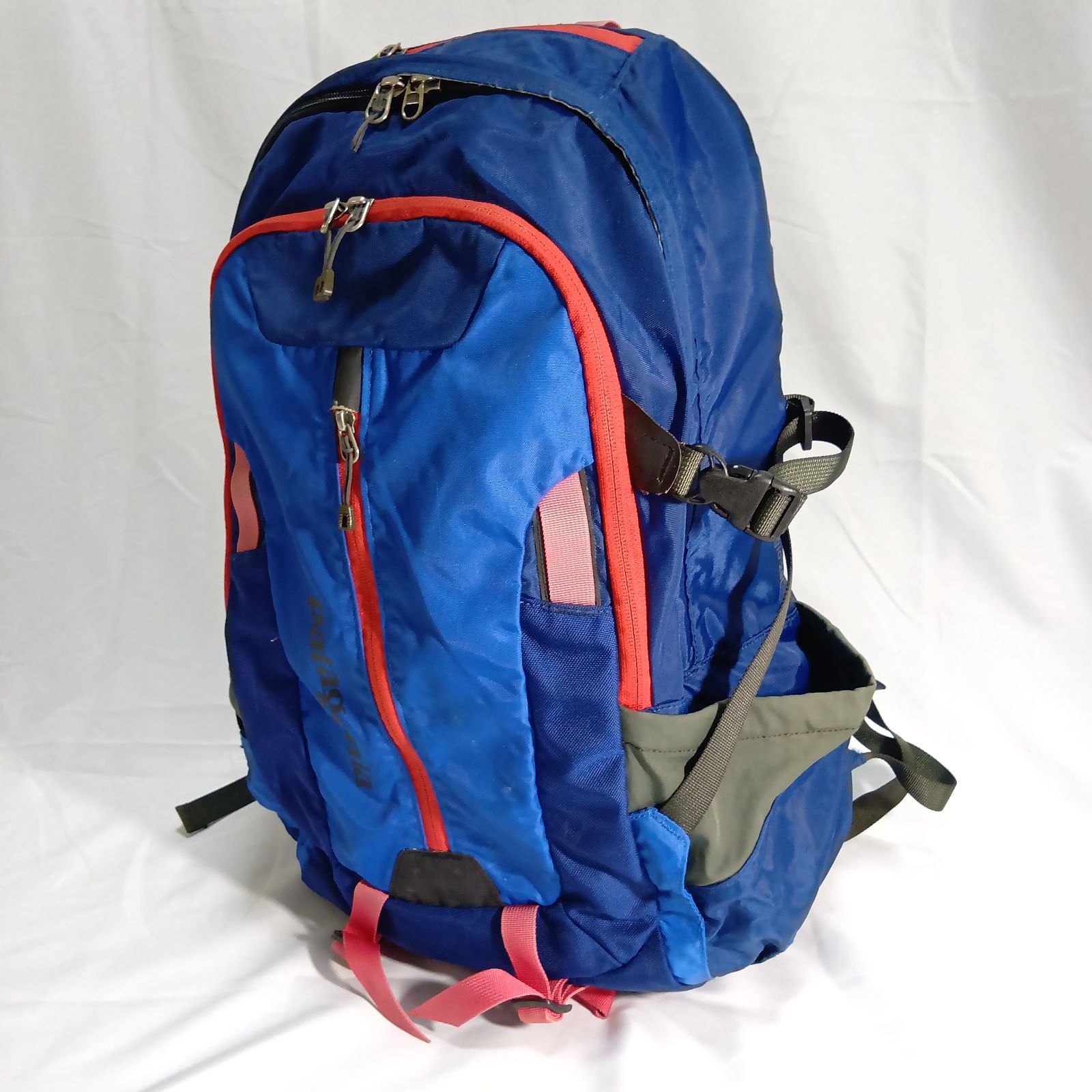 patagonia レフュジオ パック 28L ブルー y2k アーカイブ 2000archives 90s バックパック リュック テック ゴープコア レトロ クラシック 至高のアーカイブ品 ベタつきなし 7,840円